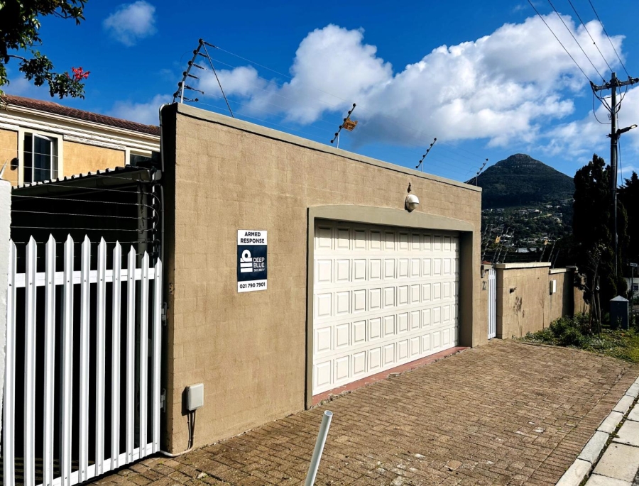 To Let 2 Bedroom Property for Rent in Hout Bay Western Cape